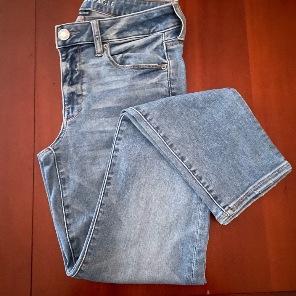 American Eagle Outfitters Women's Light Blue Jeans